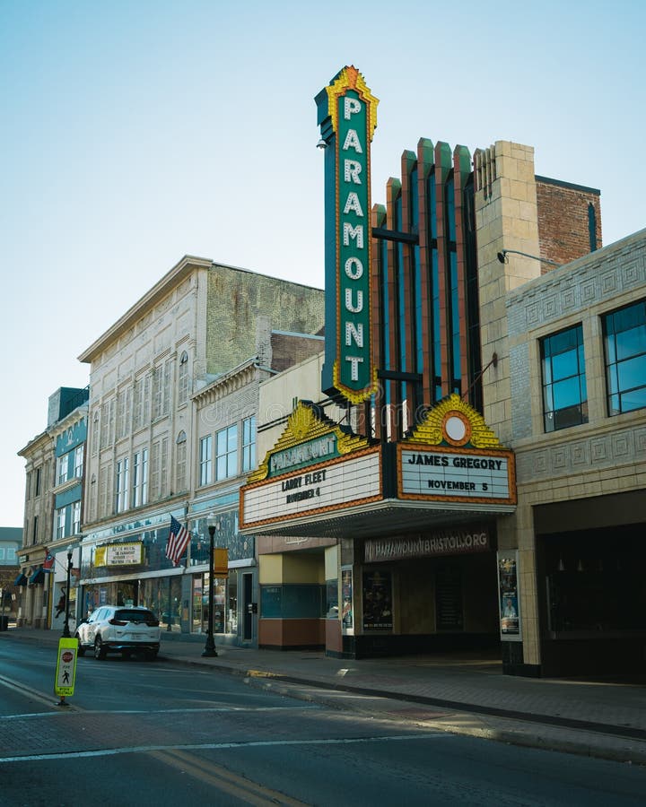 Paramount Center for the Arts Vintage Sign, Bristol, Tennessee ...