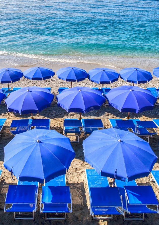 Parapluie de plage III images stock Parapluie de plage III images stock