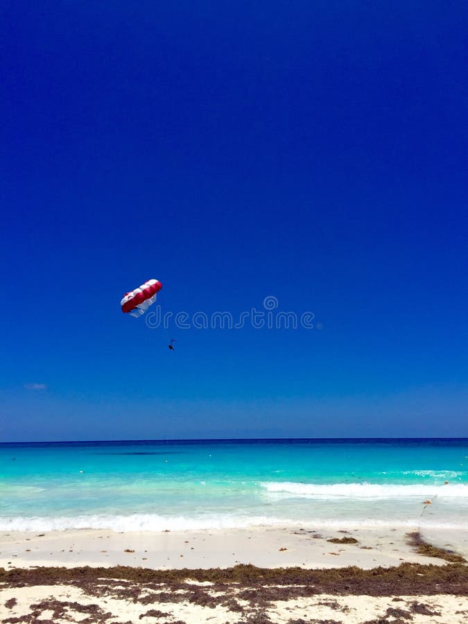 Parasailing fotografia de stock Parasailing fotografia de stock