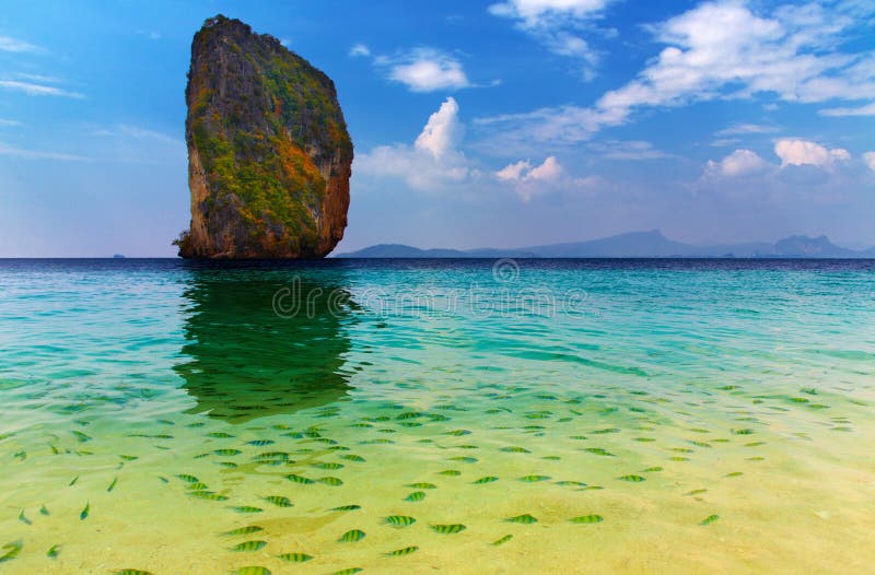Paraíso tropical, console de Poda, Tailândia imagem de stock Paraíso tropical, console de Poda, Tailândia imagem de stock