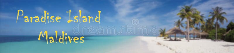 Paraíso tropical de la playa Isla de Maldivas en fondo borroso el Océano Índico imágenes de archivo libres de regalías Paraíso tropical de la playa Isla de Maldivas en fondo borroso el Océano Índico imágenes de archivo libres de regalías