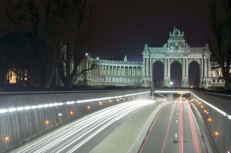 Parc du Cinquantenaire, stationnement de Jubel, Bruxelles image stock Parc du Cinquantenaire, stationnement de Jubel, Bruxelles image stock