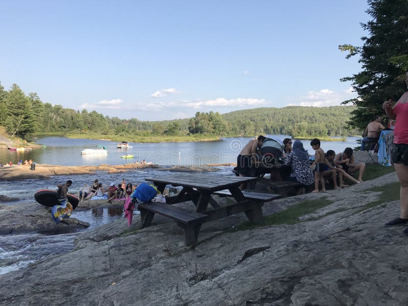 Parc editorial image. Image of joliette, beach, waterway 102593125