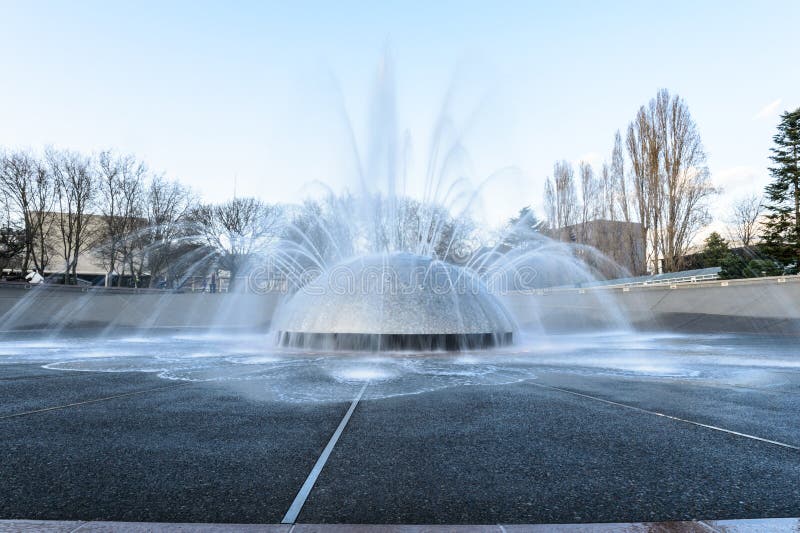 Fontana del parco immagine stock