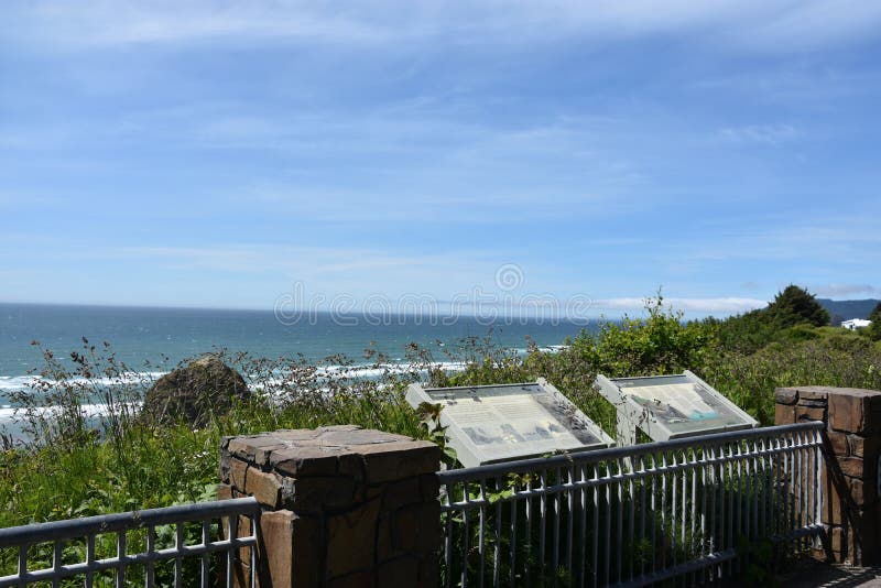 Parco statale Ecola a Cannon Beach in Oregon fotografia stock libera da diritti Parco statale Ecola a Cannon Beach in Oregon fotografia stock libera da diritti