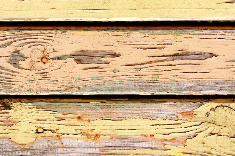 Pared vieja pintada amarillo imagen de archivo libre de regalías Pared vieja pintada amarillo imagen de archivo libre de regalías