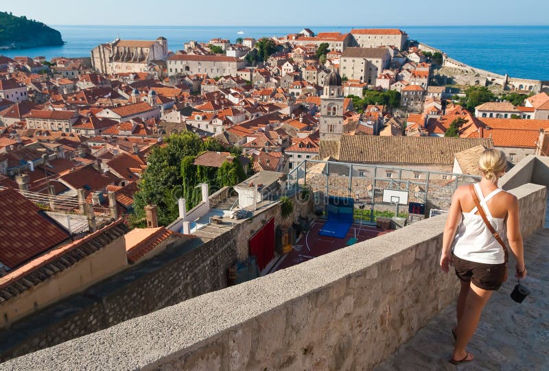 Paredes da cidade de Dubrovnik imagens de stock Paredes da cidade de Dubrovnik imagens de stock