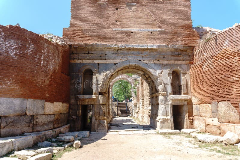 Paredes de piedra y puertas históricas de Iznik Bursa fotos de archivo libres de regalías Paredes de piedra y puertas históricas de Iznik Bursa fotos de archivo libres de regalías