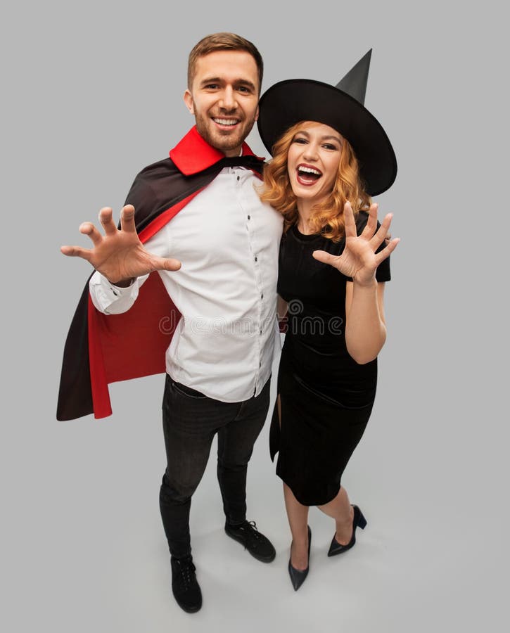 Pareja En Trajes De Halloween De Bruja Y Vampiro Foto de archivo - Imagen de pares, vacaciones: 193194050 Pareja En Trajes De Halloween De Bruja Y Vampiro Foto de archivo - Imagen de pares, vacaciones: 193194050