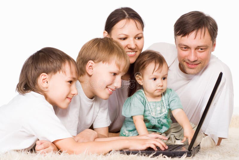 Parents and kids with laptop