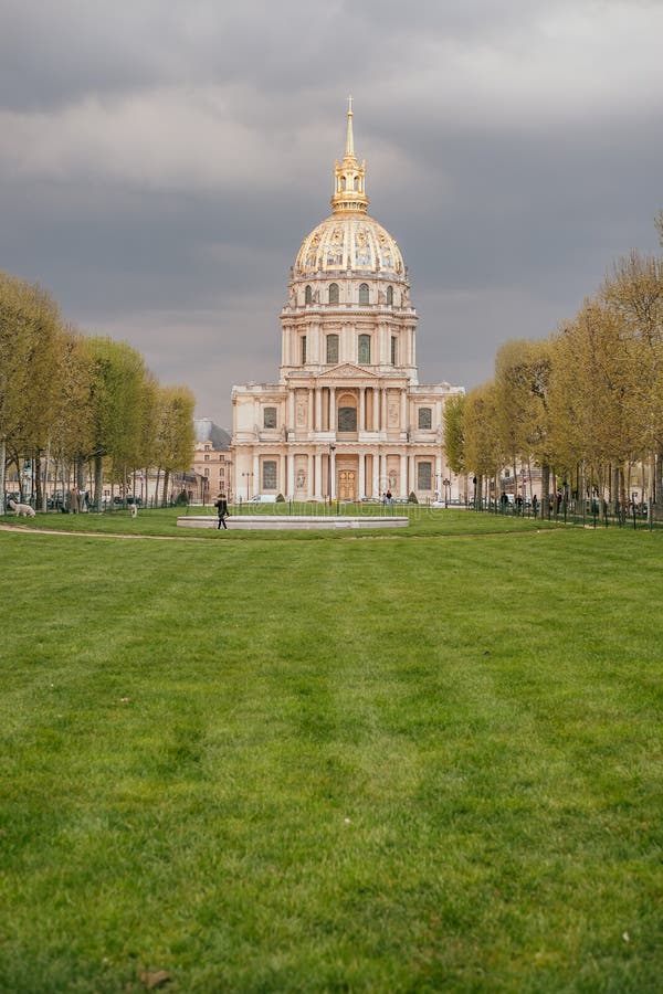 Les Invalides building complex. Paris, France - April 8, 2019: Les Invalides also known as The National Residence of the Invalids, complex of buildings with stock photos Les Invalides building complex. Paris, France - April 8, 2019: Les Invalides also known as The National Residence of the Invalids, complex of buildings with stock photos