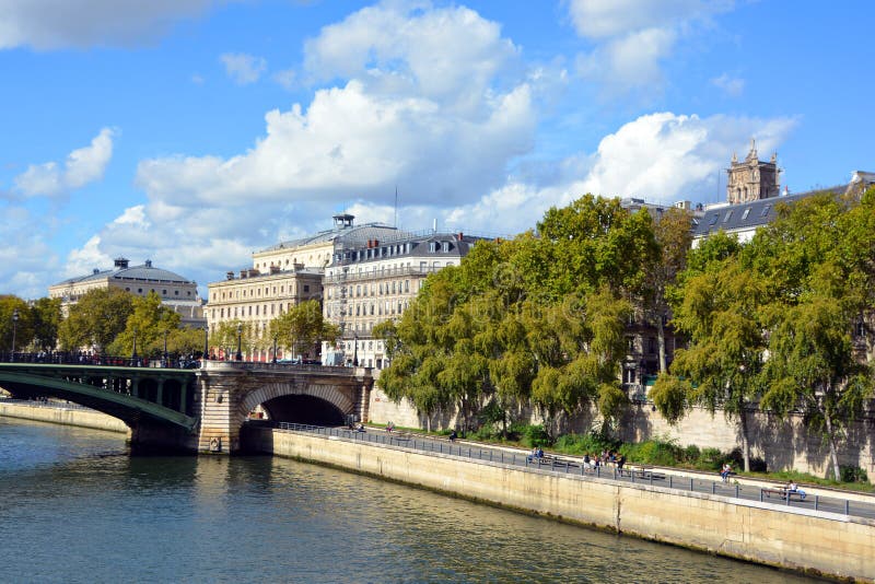 Bridges Of Paris Over Seine River. Stock Image - Image of ...