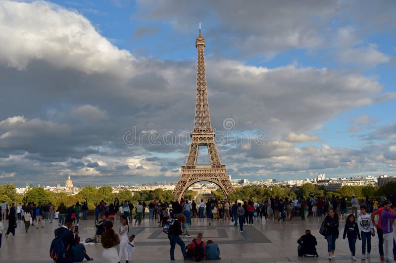 Paris France Tour Eiffel Après Coucher Du Soleil Photo