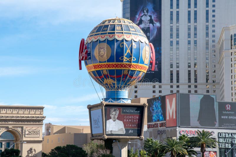 View from the Eiffel Tower, Las Vegas Editorial Photography - Image of  eiffel, resort: 17190402