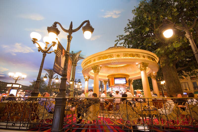 Paris hotel las vegas interior hi-res stock photography and images