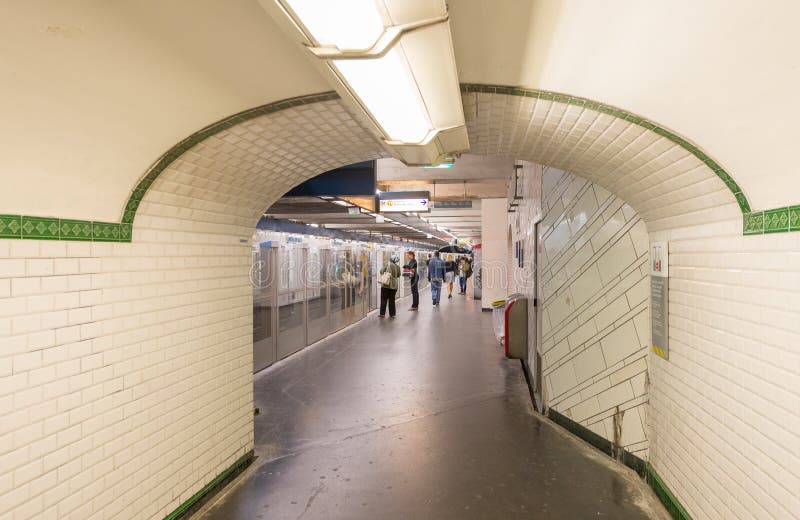 PARIS - JUNE 10, 2014: Interior of Subway Station. Metro Trains ...