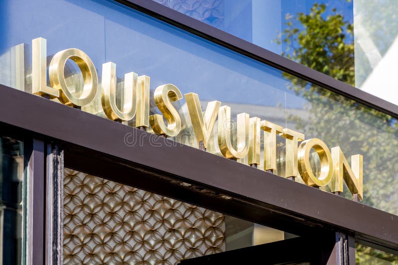 The Louis Vuitton Store Building On The Champs Elysees In Paris Stock Photo  - Download Image Now - iStock