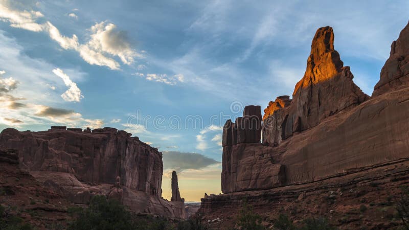 Park Avenue Timelapse - Arches National Park 4k