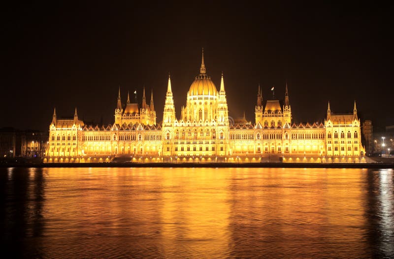 Parlament in Budapest lizenzfreies stockfoto Parlament in Budapest lizenzfreies stockfoto