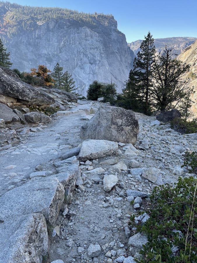 Parque Nacional de Yosemite - Percurso Pedestre de Clark Point fotos de stock