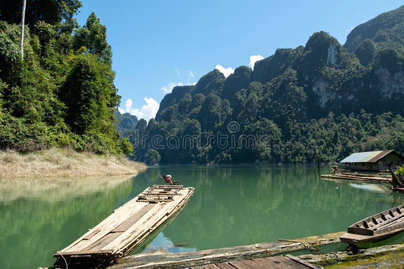 Parque Nacional Surat Thani Thailand Represa De Rajjaprabha Foto de