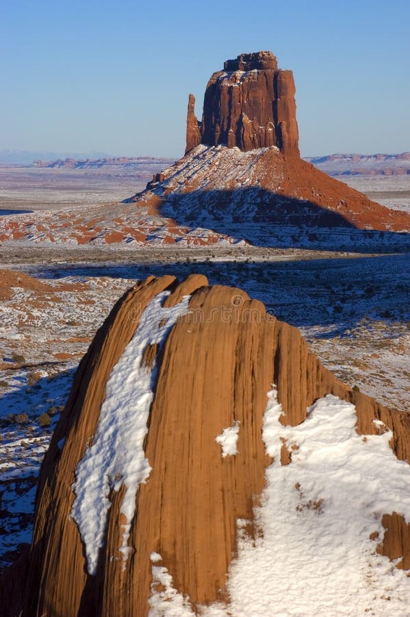 Parque tribal do Indian de Navajo do vale do monumento, inverno