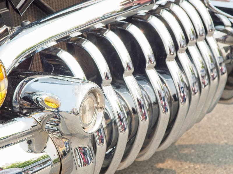 Parrilla Del Coche Del Vintage Imagen de archivo - Imagen de detalle