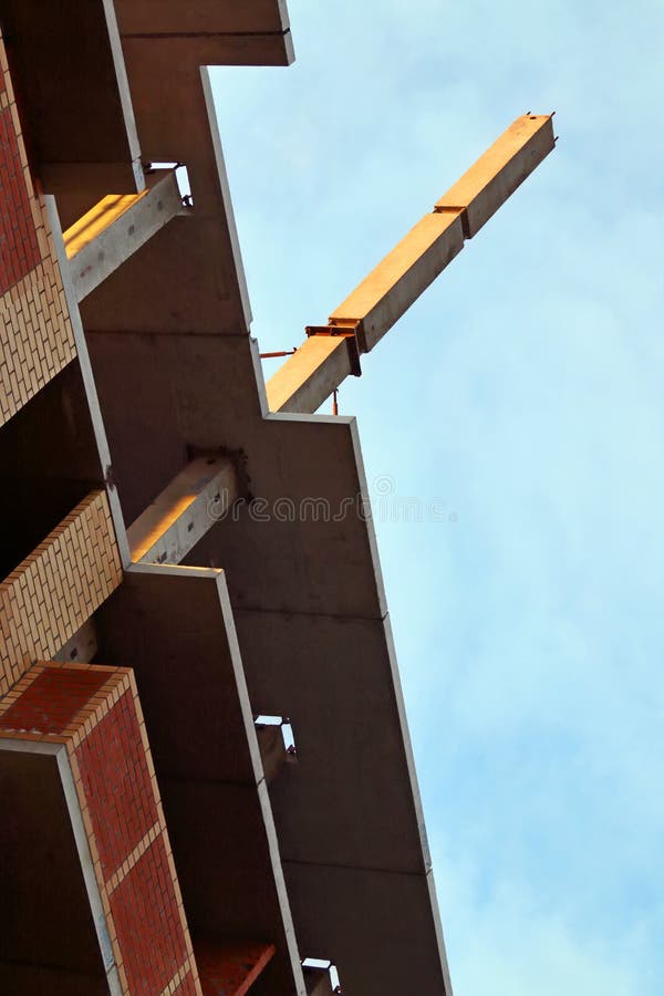Parte de edificio residencial bajo construcción foto de archivo Parte de edificio residencial bajo construcción foto de archivo