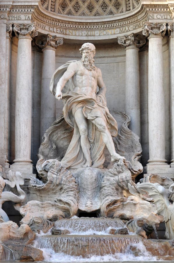 Dettaglio della Fontana di Trevi fotografia stock