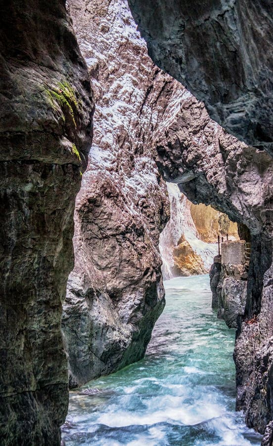 Partnachklamm - garmisch-partenkirchen fotografering för bildbyråer Partnachklamm - garmisch-partenkirchen fotografering för bildbyråer
