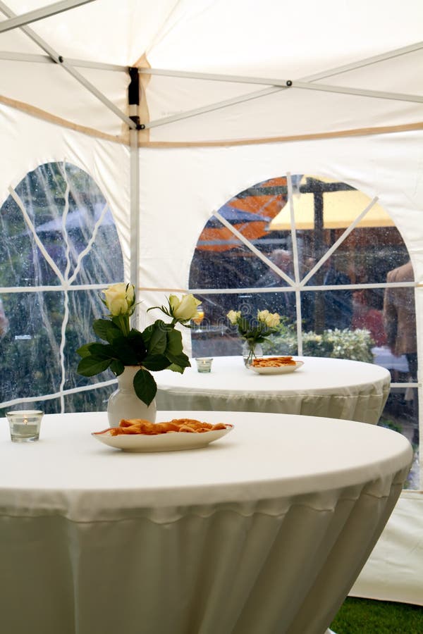 Party tent in garden 3 stock image. Image of tent, table - 14683325