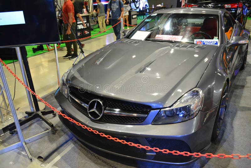 Mercedes Benz Sl 500 At Manila Auto Salon Car Show In