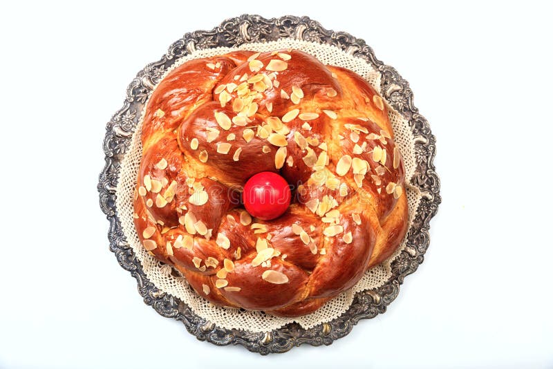 Pasen-brood op witte achtergrond - hoogste mening royalty-vrije stock foto Pasen-brood op witte achtergrond - hoogste mening royalty-vrije stock foto