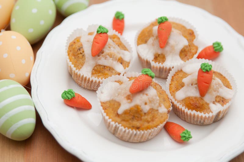 Paasmuffins royalty-vrije stock afbeelding