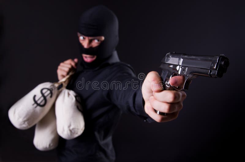 Passamontagna d'uso dell'uomo immagini stock Passamontagna d'uso dell'uomo immagini stock