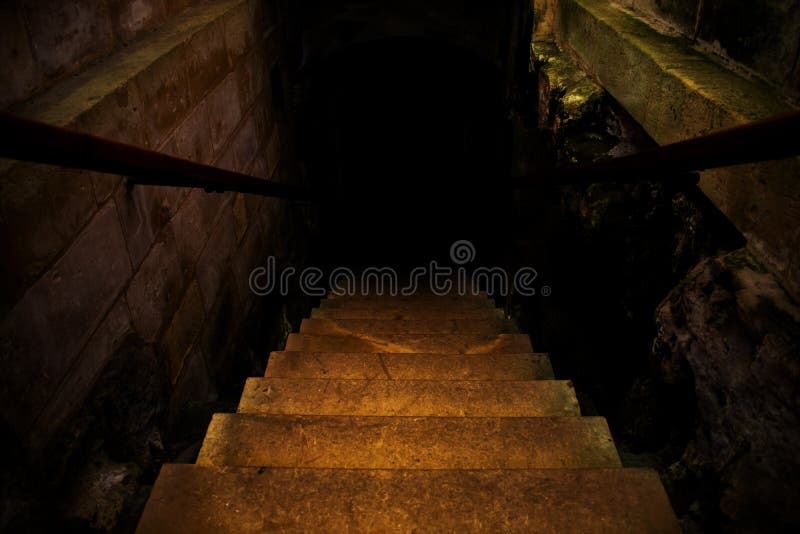 Passeio para baixo no desconhecido imagem de stock Passeio para baixo no desconhecido imagem de stock