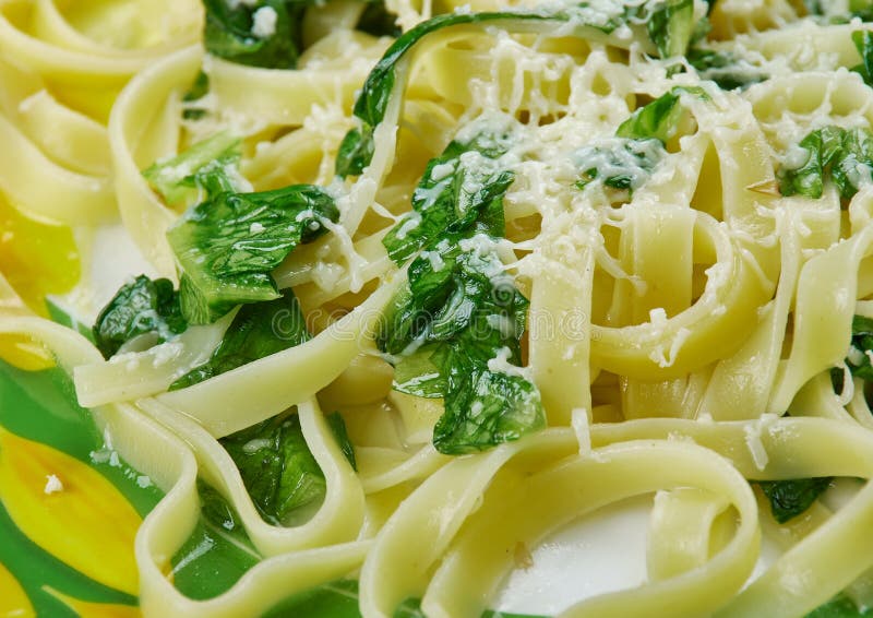 Italian pasta with cheese and spinach