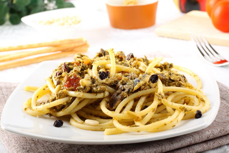 Pasta with fresh sardines and fennel royalty free stock photos