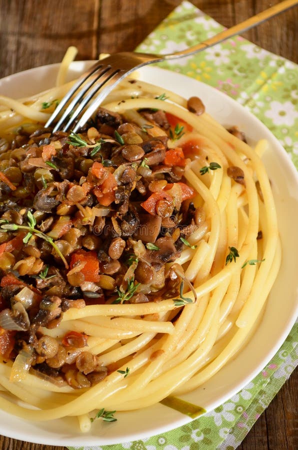 Pasta with Lentil Bolognese Stock Image - Image of herb, fork: 50456907