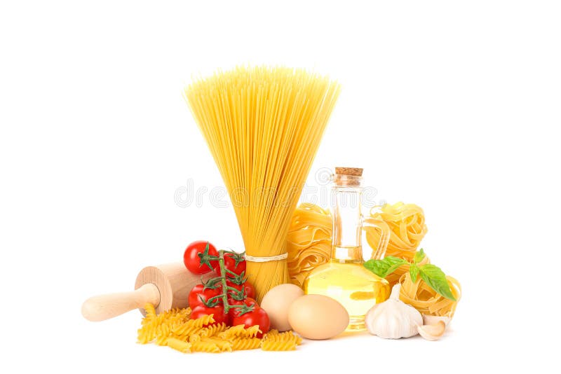 Pasta, olivolja, tomater, ägg, kavel och vitlök som isoleras på vit bakgrund royaltyfri bild Pasta, olivolja, tomater, ägg, kavel och vitlök som isoleras på vit bakgrund royaltyfri bild