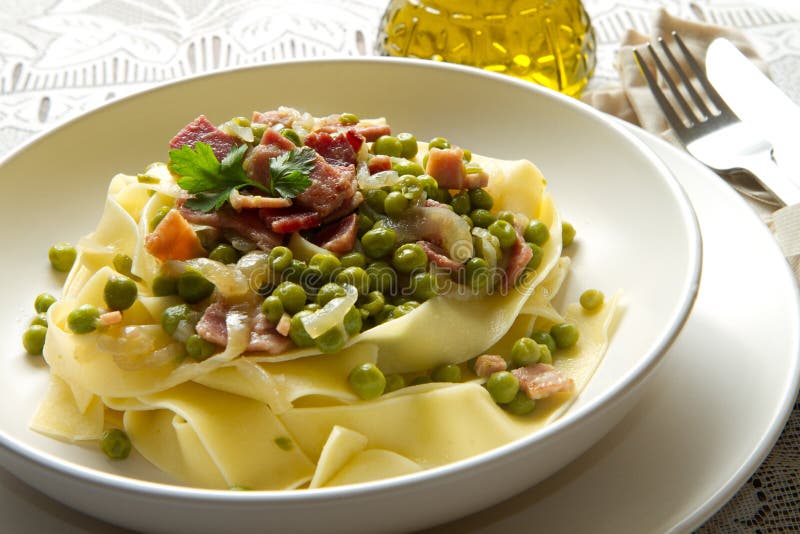 Pasta with peas