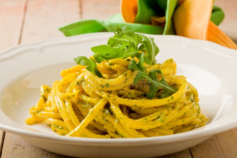 Pasta with Saffron and arugula pesto