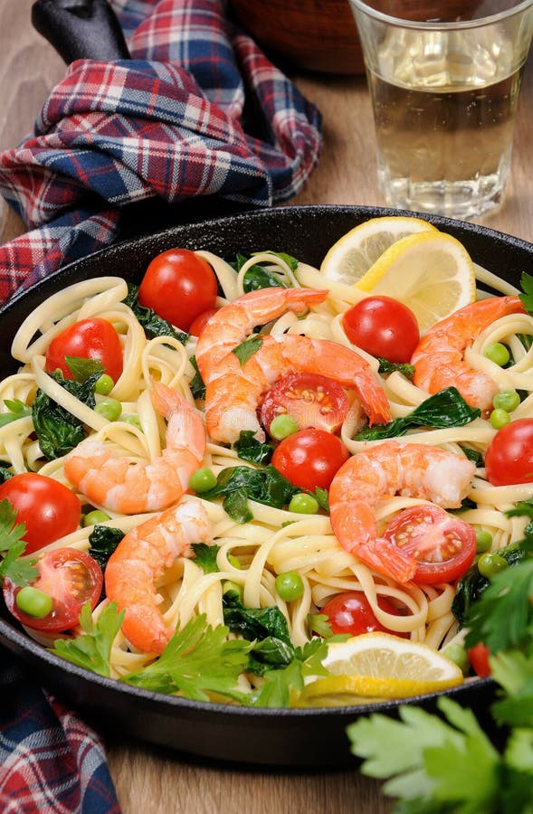 Pasta With Shrimp And Vegetables Stock Photo - Image of lunch, dish