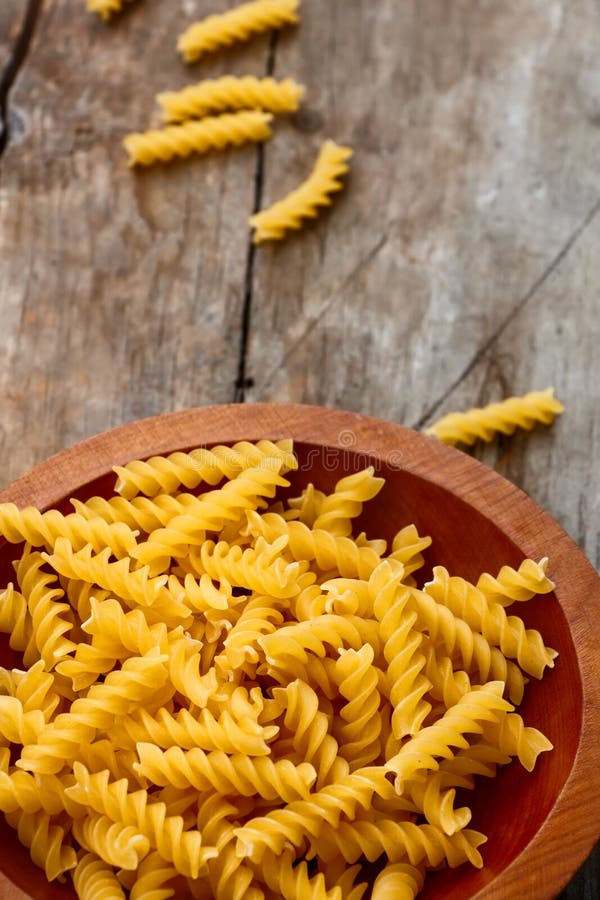 Pastas de Fusilli fotografía de archivo Pastas de Fusilli fotografía de archivo