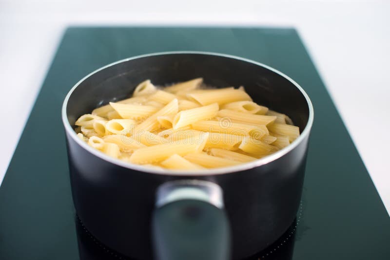 Paste Cooks Electric Stove Pan Cooking Process Stock Image Image of
