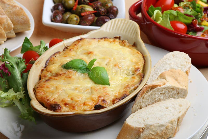 Pasto italiano del Lasagna fotografia stock libera da diritti Pasto italiano del Lasagna fotografia stock libera da diritti