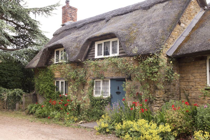 Pastoral cottage