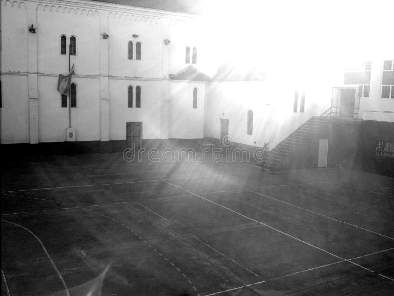 Patio de escuela imagen de archivo libre de regalías Patio de escuela imagen de archivo libre de regalías