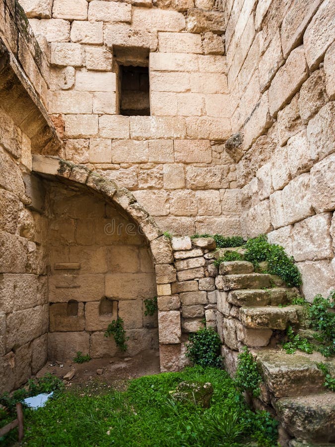 Patio E Interior De La Casa Romana En La Ciudad De Gerasa Fotografía editorial Imagen de