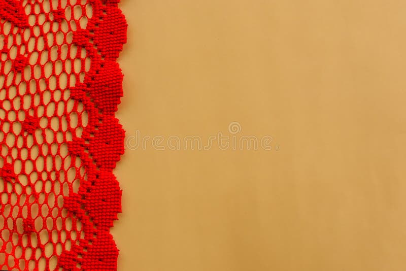 Patrón De Fondo De Textura Tela De Encaje Rojo Delicado Tejido De Encaje Bordado En Ambos Bordes archivo - Imagen de amarillento: 200760138
